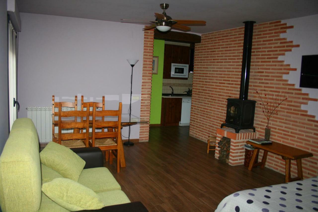 Apartamentos Rurales Señora Clara Arbancon Exterior foto