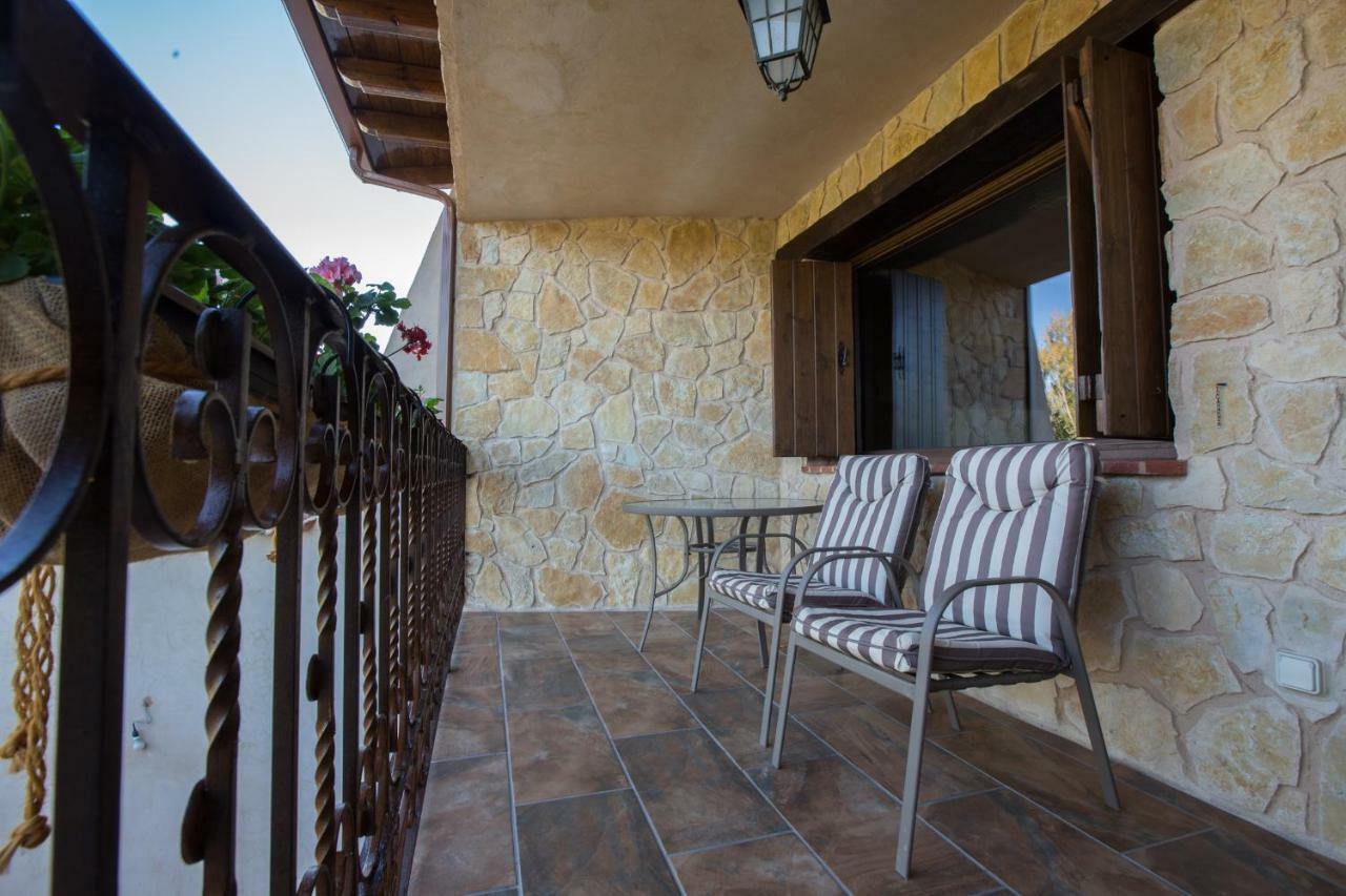 Apartamentos Rurales Señora Clara Arbancon Exterior foto
